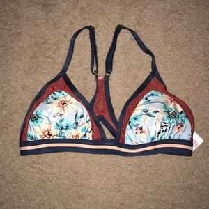 XHILARATION TRIANGLE HALTER BIKINI TOP